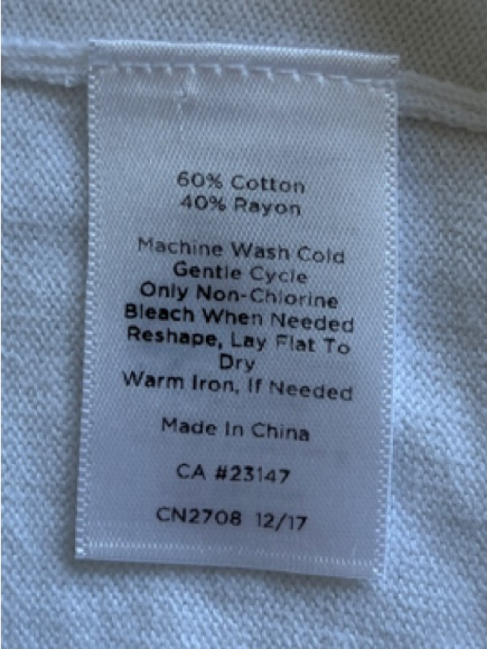 Talbots Charming Cardigan White Scalloped - Size XS - NWOT - Picture 6 of 6